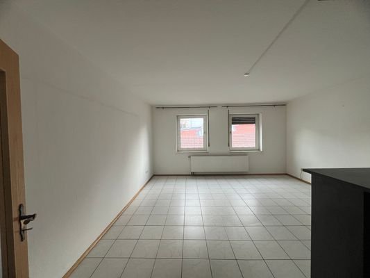 Wohnung-Fernwald-Grabenstraße 13-Wohnzimmer.JPG