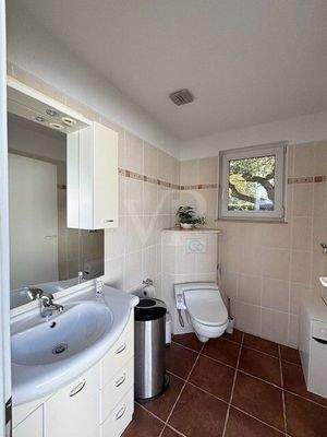 Gäste-WC im Eingangsbereich