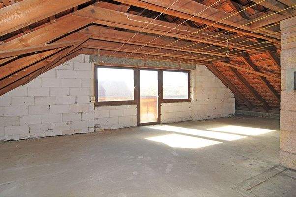Dachgeschoss unausgebaut