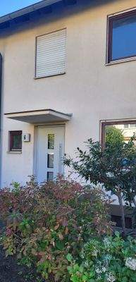 Hauseingang / Hausansicht