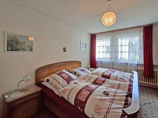 Schlafzimmer mit Ankleide