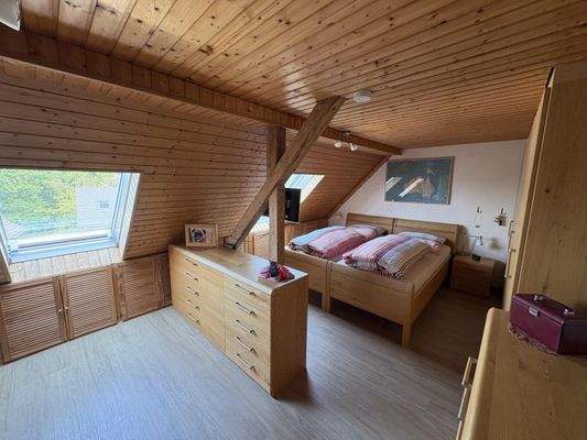 Schlafzimmer Dachgeschoss