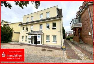 Gebäude/ Vorderansicht