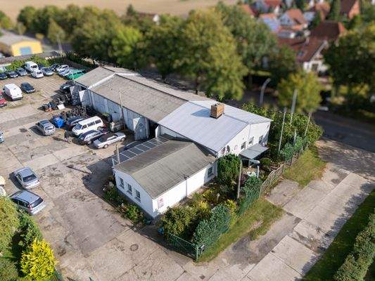 Ansicht Haus und Werkstatt