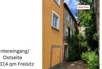 Hintereingang Ostseite mit 17,4 qm Freisitz