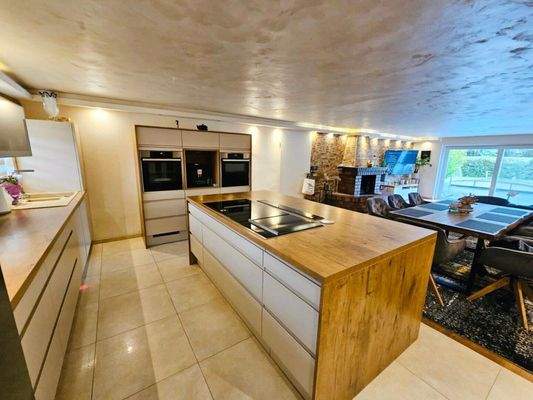 Küche inkl. Geräte