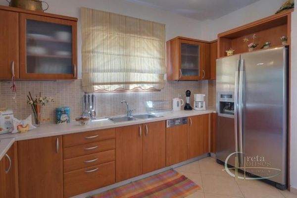 Kreta, Triopetra: Komplex aus zwei Villen in wunderbarer Lage zu verkaufen