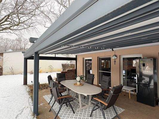 Gemütlicher Platz auf der Terrasse