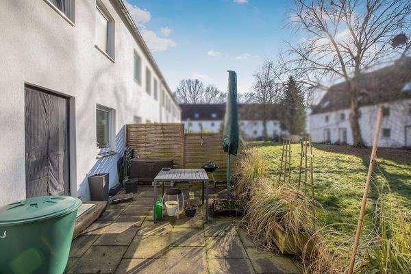 Terrasse mit Blick auf die Nachbarschaft