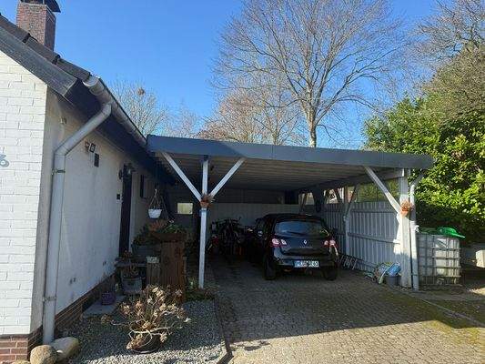 Praktisches Carport