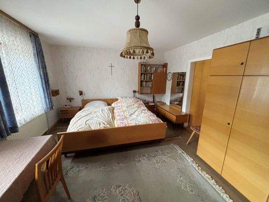 Das Schlafzimmer im OG