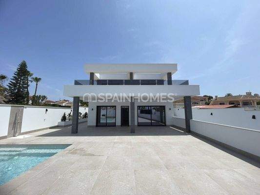 New Houses with Private Pool in Ciudad Quesada