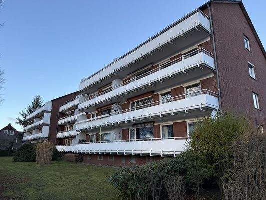 Mehrfamiliengebäude komplett