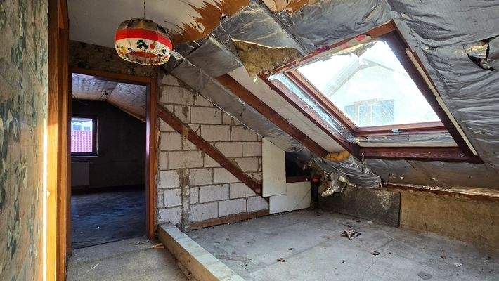 Platz für Bad im DG