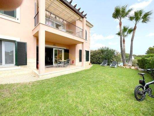 Hausansicht vom Garten