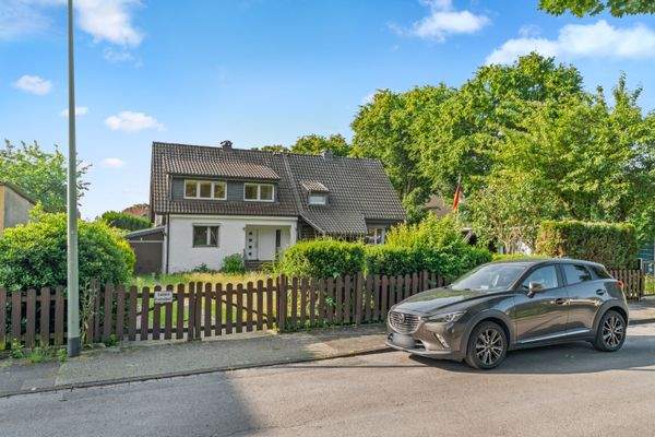 Straßenansicht