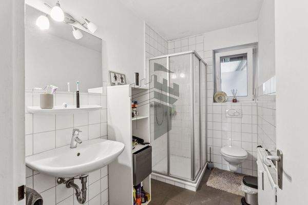Badezimmer Wohnung 1
