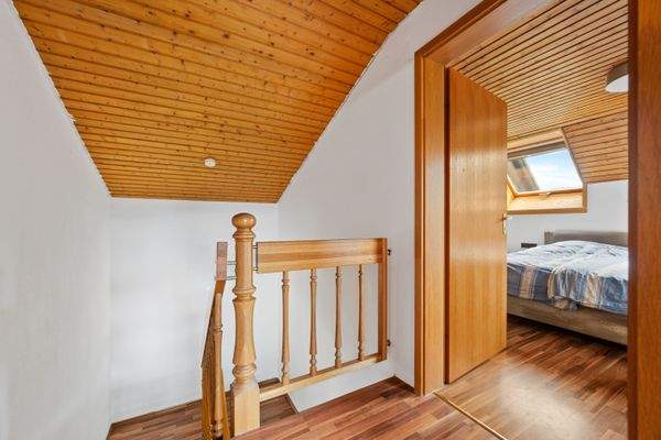 DG | Flur / Treppenhaus