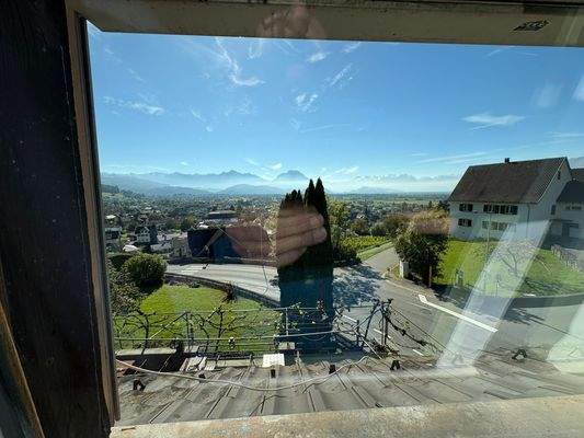 Aussicht in Richtung Vorderland und Schweiz.JPEG