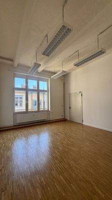 WhatsApp Image 2025-08-27 at 10.54.12 (1).jpeg