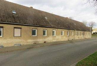 Ansicht auf den Wohnkomplex von der Hauptstraße