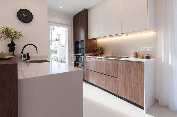 Elegant Mediterranean Apartments in Ciudad Quesada