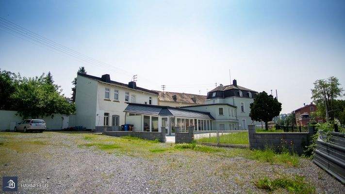 Objektansicht inkl. Wintergarten