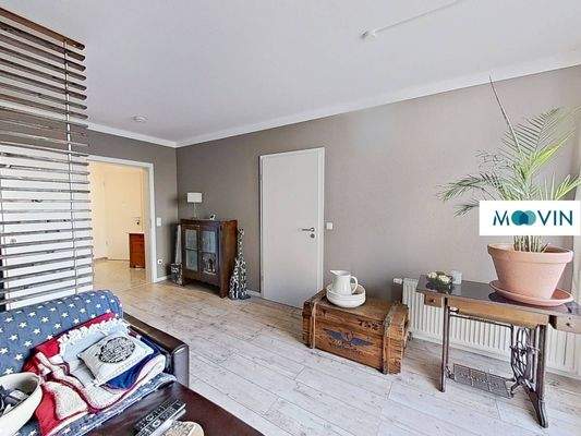 Ansicht III: Wohn- und Esszimmer