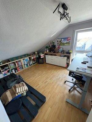 26 Arbeitszimmer 1 oder Schlafzimmer
