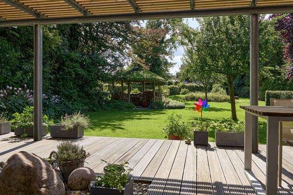 überdachte Terrasse