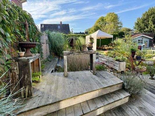 Terrasse & Garten & Teich