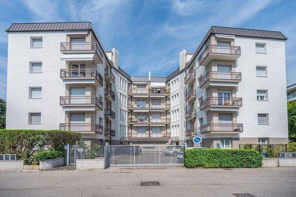 Tecnocasa Garda 0077.JPG