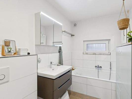 Badezimmer im EG - Ansicht 2 