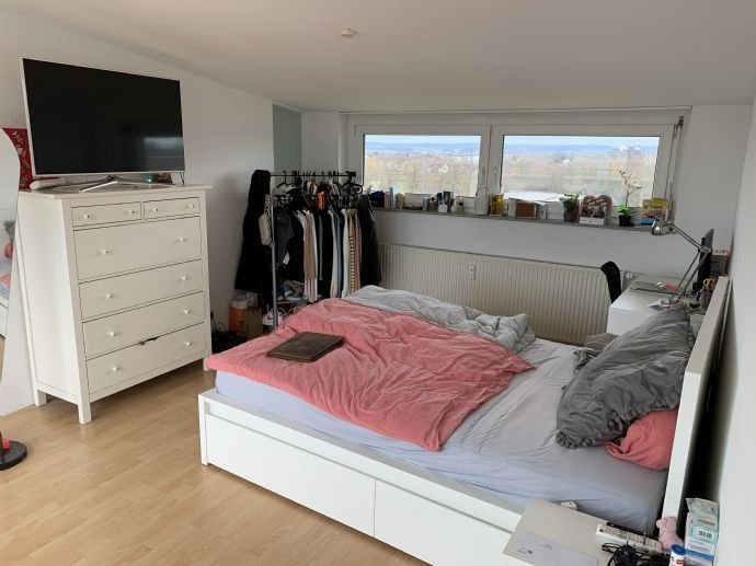 Helle Maisonette Wohnung mit traumhafter Dachterrasse