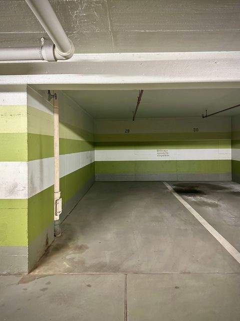 Nürnberg Garage, Nürnberg Stellplatz