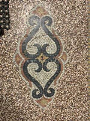 Terazzo im Treppenhaus