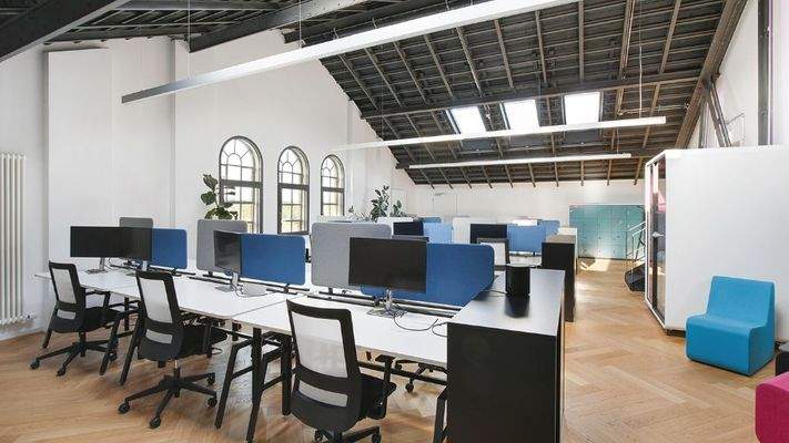 Schreibtischplätze 1