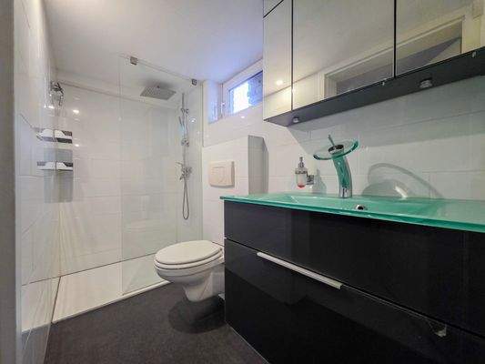 Wohnung EG - Badezimmer