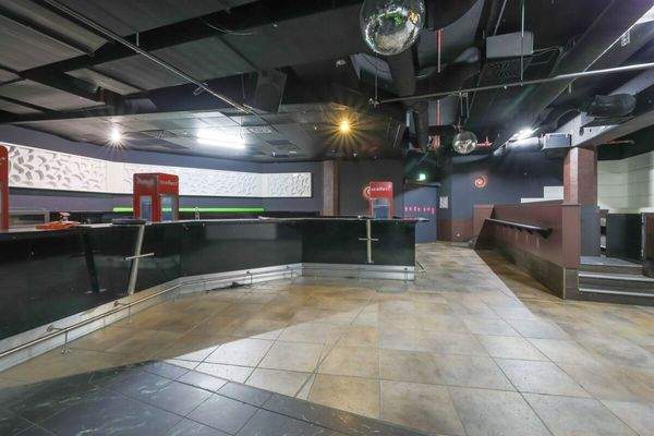 Tanzfläche und Bar Raum 3