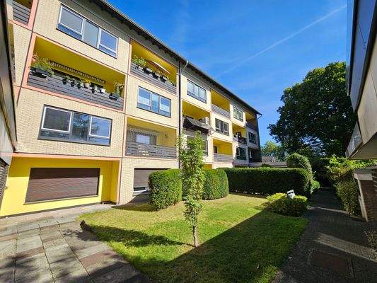 Rückseite Mehrfamilienhaus