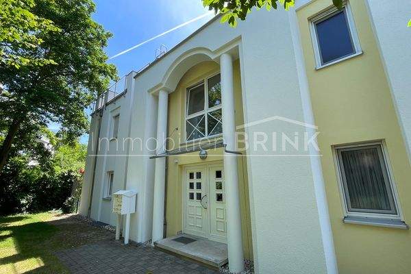 Repräsentativer Hauseingang.jpg