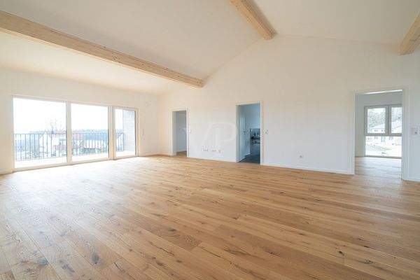 Wohn-/Ess- und Kochbereich