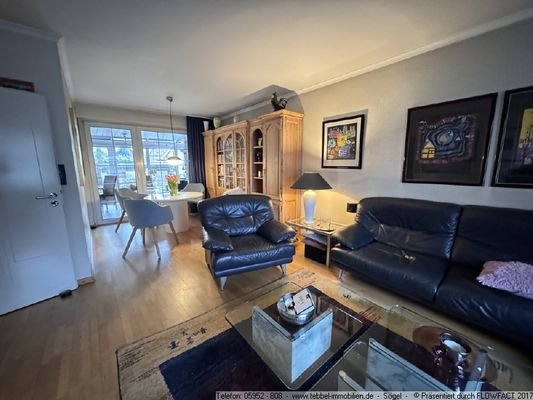 Wohn- und Esszimmer - Bild II