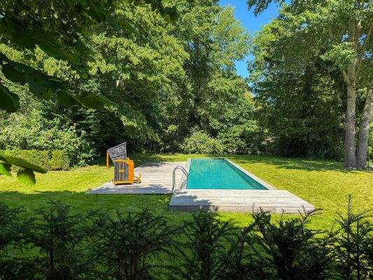 Impression 15 Meter Außenpool