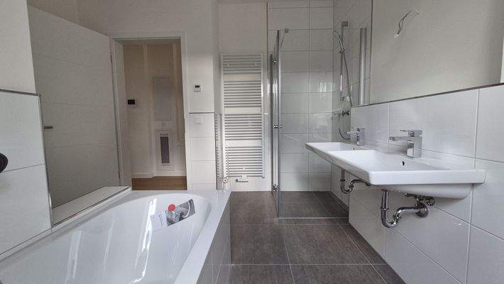 Tageslichtbad Ansicht 2