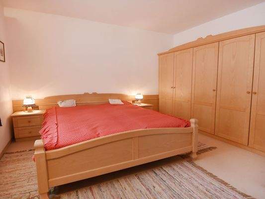 Schlafzimmer_2-Nbk01