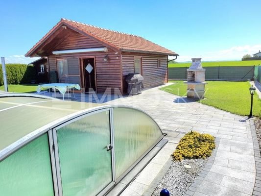 Haus mit Pool und Fernblick