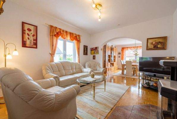 DI - Forbes Global Properties