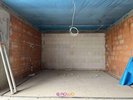 GROß! Der Küchenbereich..