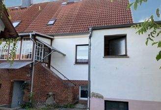 Rückansicht mit Anbau